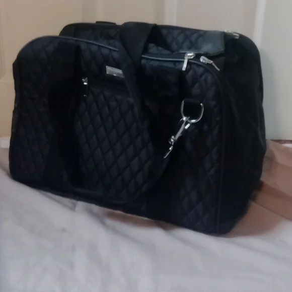 Cloak & Dawggie Medium Diamond Quilt Dog Carrier Purse Black